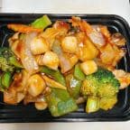 Best Scallop w. Garlic Sauce in Walker, LA